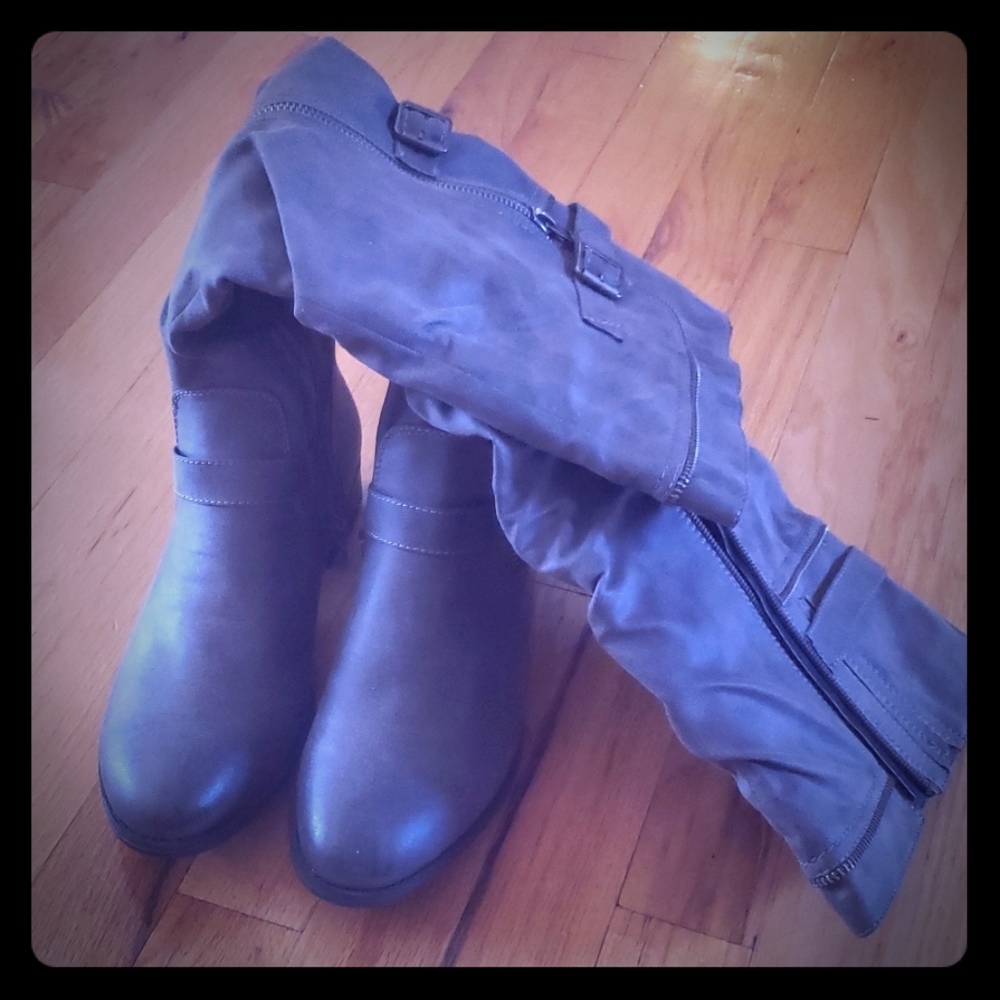 White Mountain boots